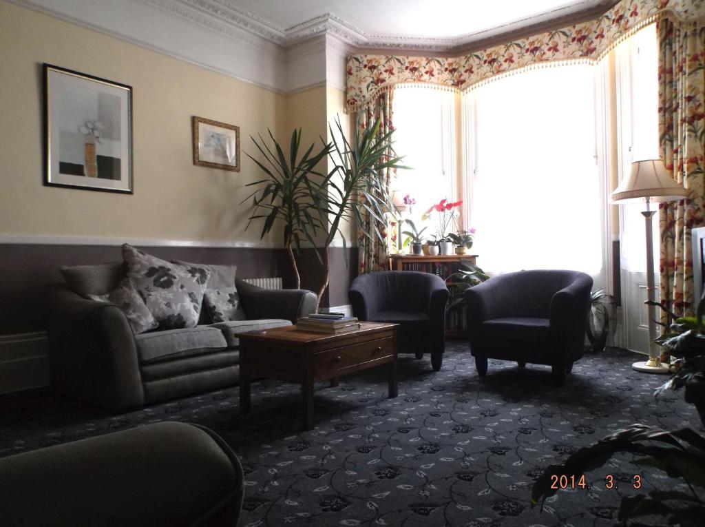 Arden Guest House Eastbourne Exteriör bild